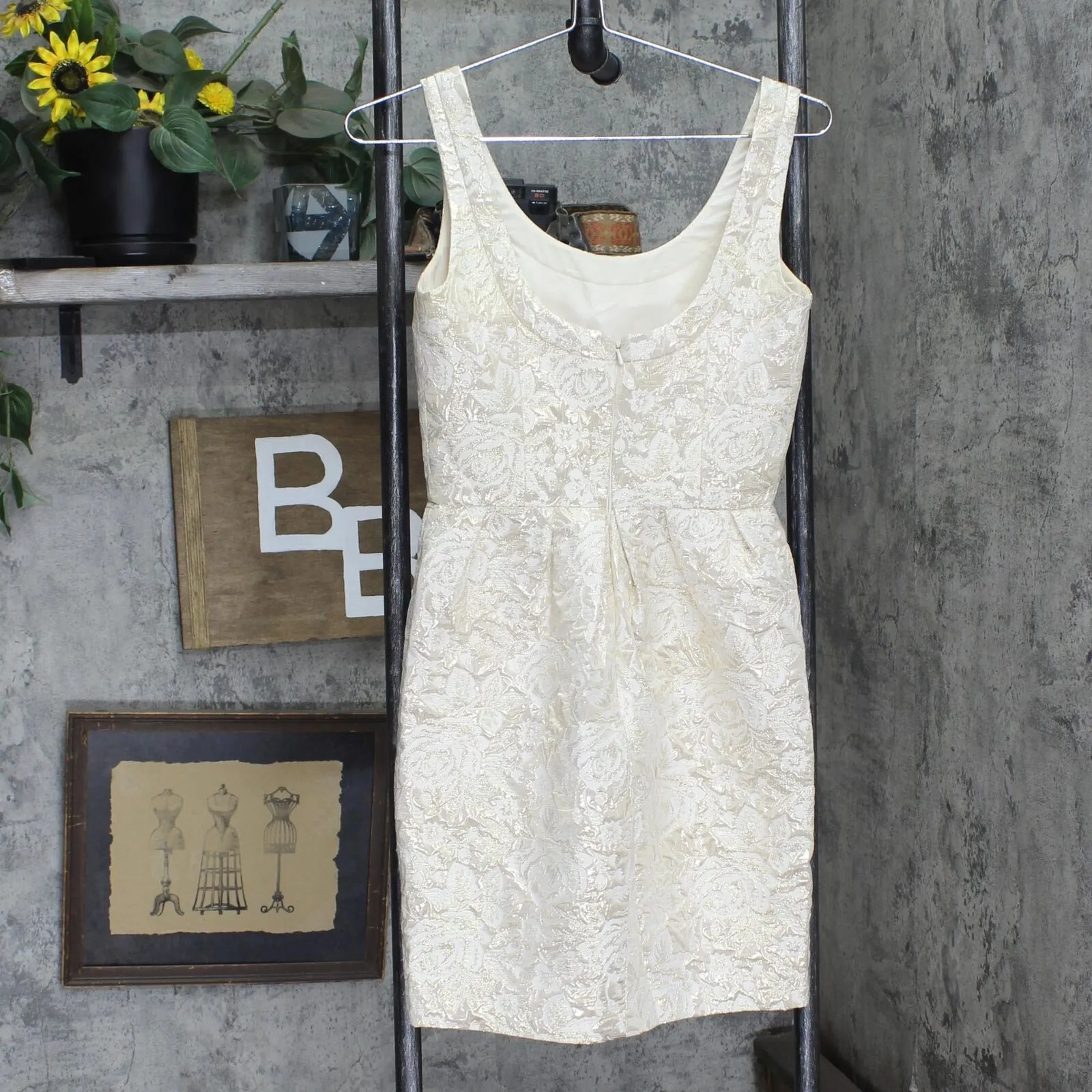 Aqua Womens Foil Lurex Shiny Woven Fit & Flare Dress Off White / Gold 0