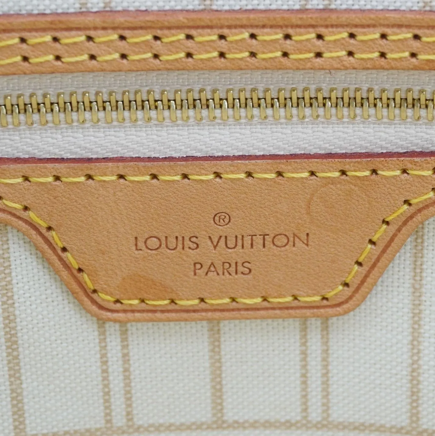 LOUIS VUITTON Neverfull MM Damier Azur Tote Shoulder Bag White
