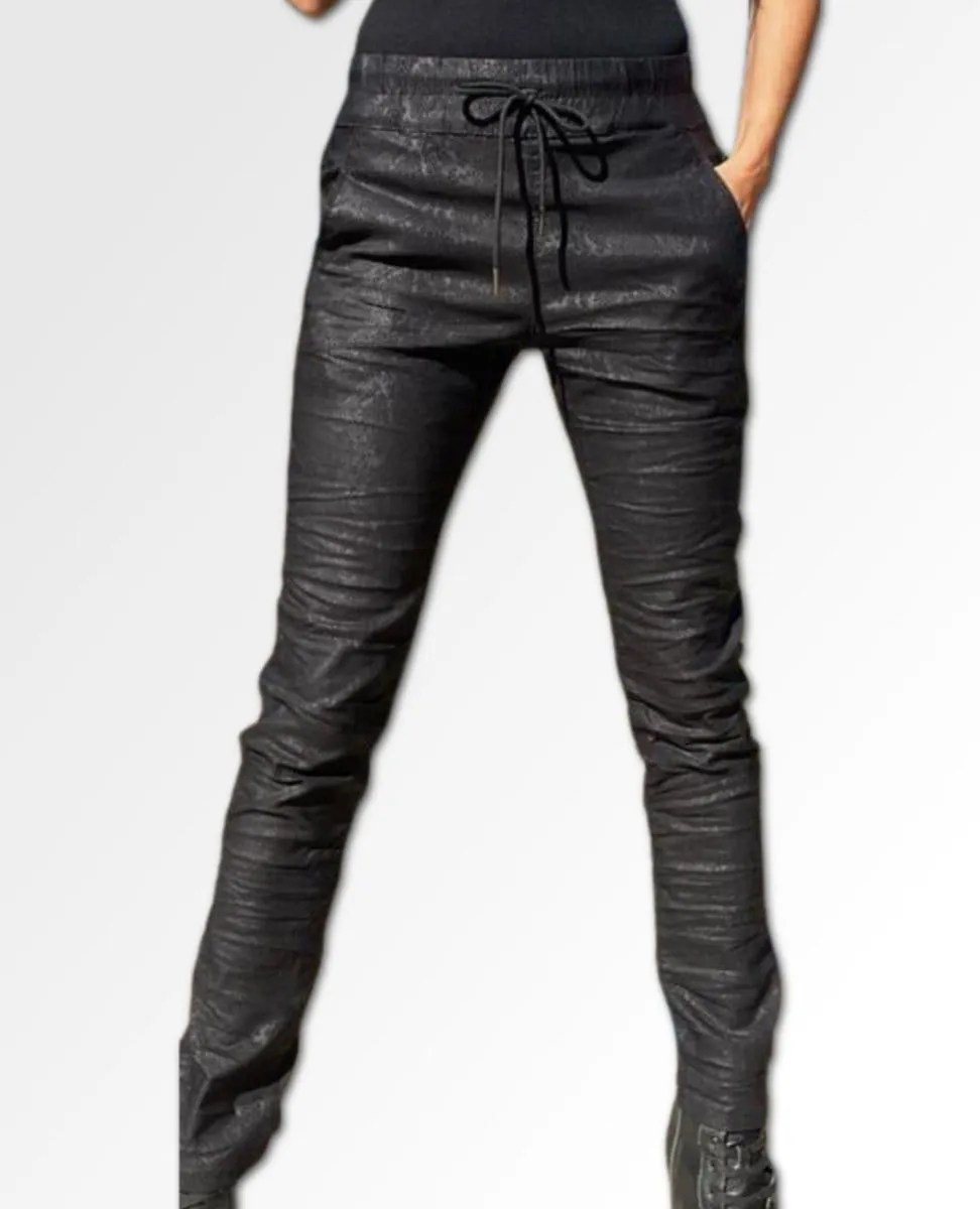 Shely Drawstring Black Python Flog