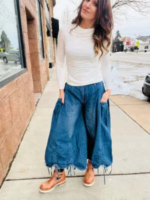 Slouchy Cropped Denim