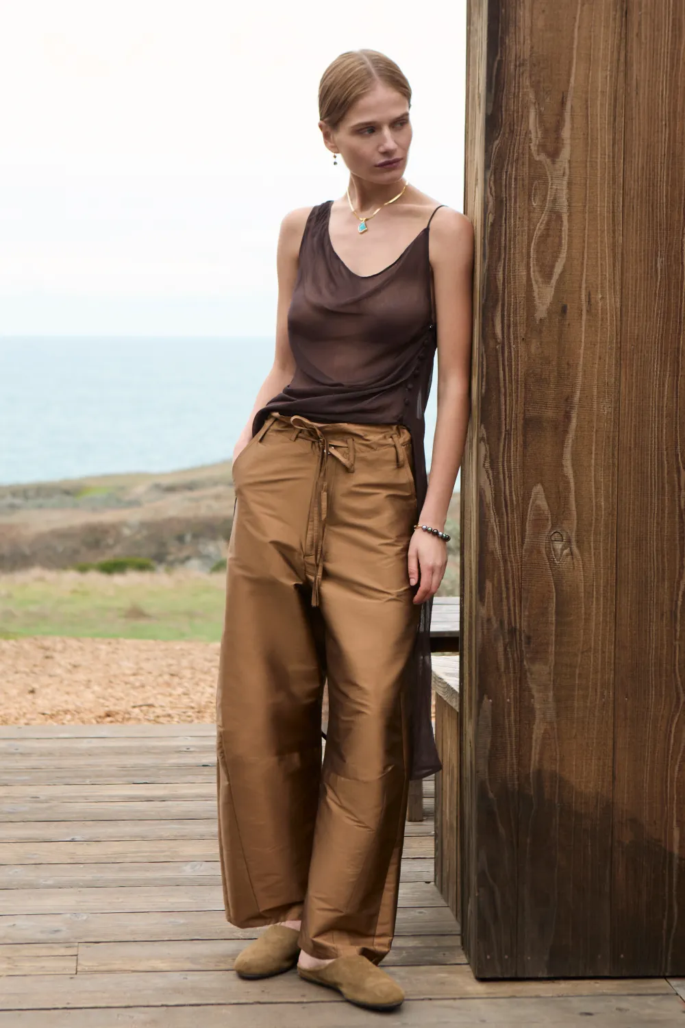 Techno Taffeta Barrel Pant in Bronze